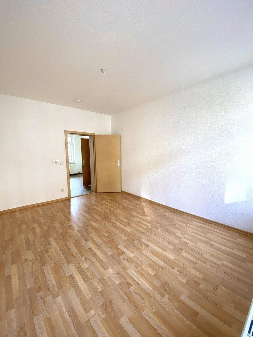 Prenájom bytu 3-izbový 75 m², Wiesestraße 86, Gera, Durínsko Prenájom bytu 3-izbový 75 m², Wiesestraße 86, Gera, Durínsko