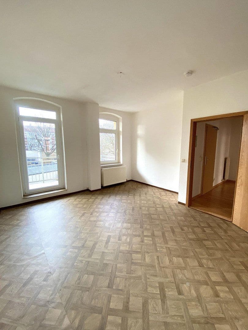 Prenájom bytu 3-izbový 75 m², Wiesestraße 86, Gera, Durínsko Prenájom bytu 3-izbový 75 m², Wiesestraße 86, Gera, Durínsko