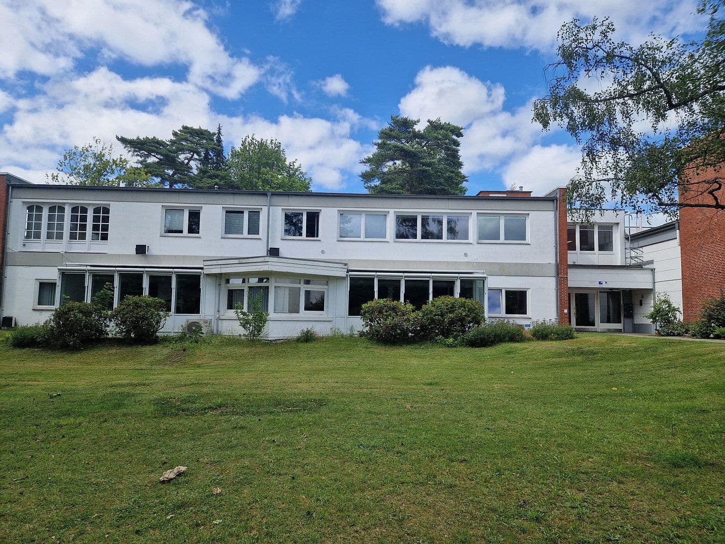 Prenájom kancelárie 500 m², Bültenweg 19, Adendorf, Dolné Sasko Prenájom kancelárie 500 m², Bültenweg 19, Adendorf, Dolné Sasko