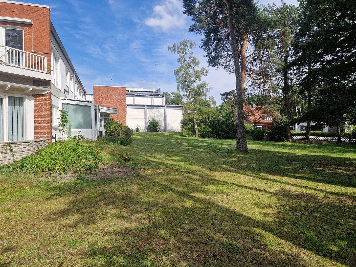 Prenájom kancelárie 500 m², Bültenweg 19, Adendorf, Dolné Sasko Prenájom kancelárie 500 m², Bültenweg 19, Adendorf, Dolné Sasko