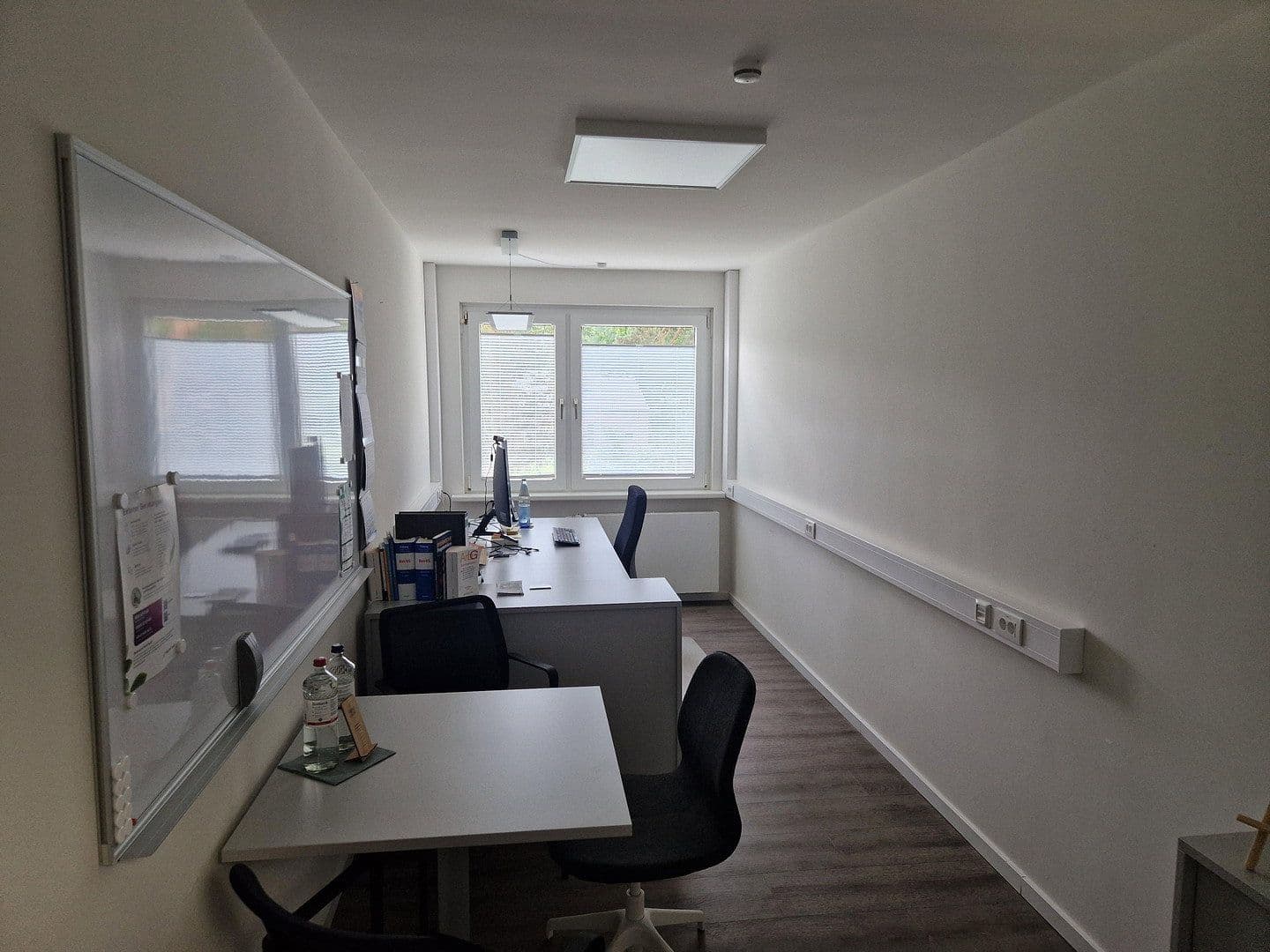 Prenájom kancelárie 500 m², Bültenweg 19, Adendorf, Dolné Sasko Prenájom kancelárie 500 m², Bültenweg 19, Adendorf, Dolné Sasko