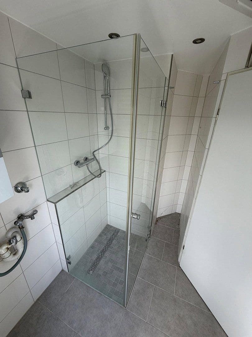 Prenájom bytu 3-izbový 90 m², Jülicherstr. 142, Aachen, Severné Porýnie - Westfálsko Prenájom bytu 3-izbový 90 m², Jülicherstr. 142, Aachen, Severné Porýnie - Westfálsko