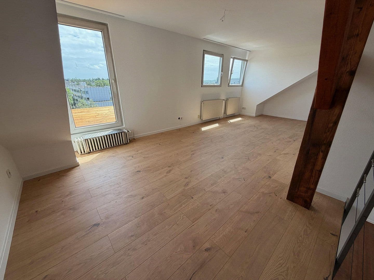 Prenájom bytu 3-izbový 90 m², Jülicherstr. 142, Aachen, Severné Porýnie - Westfálsko Prenájom bytu 3-izbový 90 m², Jülicherstr. 142, Aachen, Severné Porýnie - Westfálsko