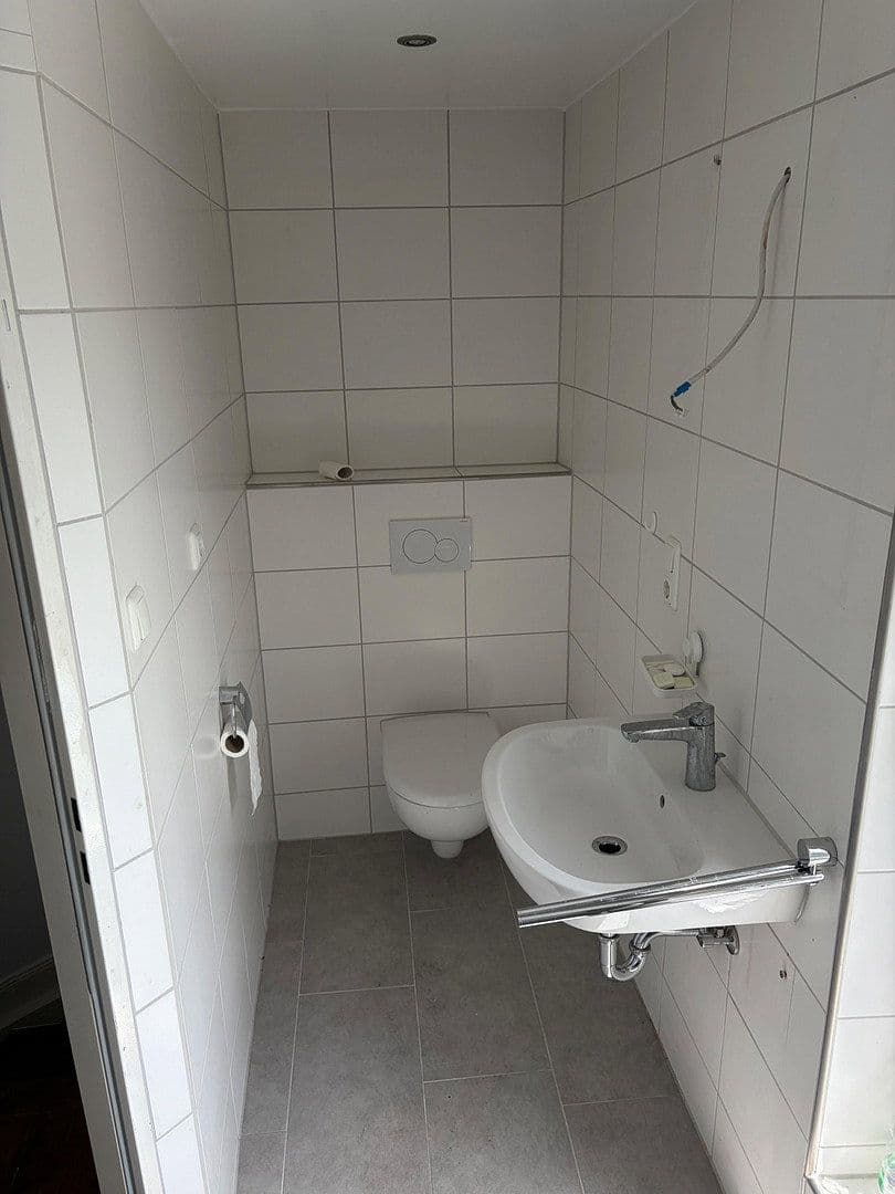 Prenájom bytu 3-izbový 90 m², Jülicherstr. 142, Aachen, Severné Porýnie - Westfálsko Prenájom bytu 3-izbový 90 m², Jülicherstr. 142, Aachen, Severné Porýnie - Westfálsko