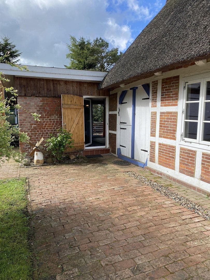 Predaj domu 139 m², pozemek 3.140 m², Oederquart, Dolné Sasko Predaj domu 139 m², pozemek 3.140 m², Oederquart, Dolné Sasko