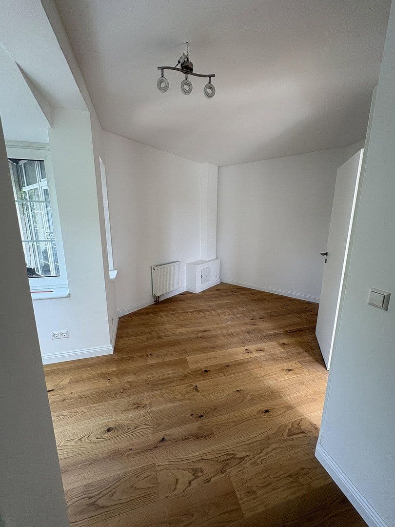 Predaj bytu 2-izbový 50 m², Berlin, Berlín Predaj bytu 2-izbový 50 m², Berlin, Berlín
