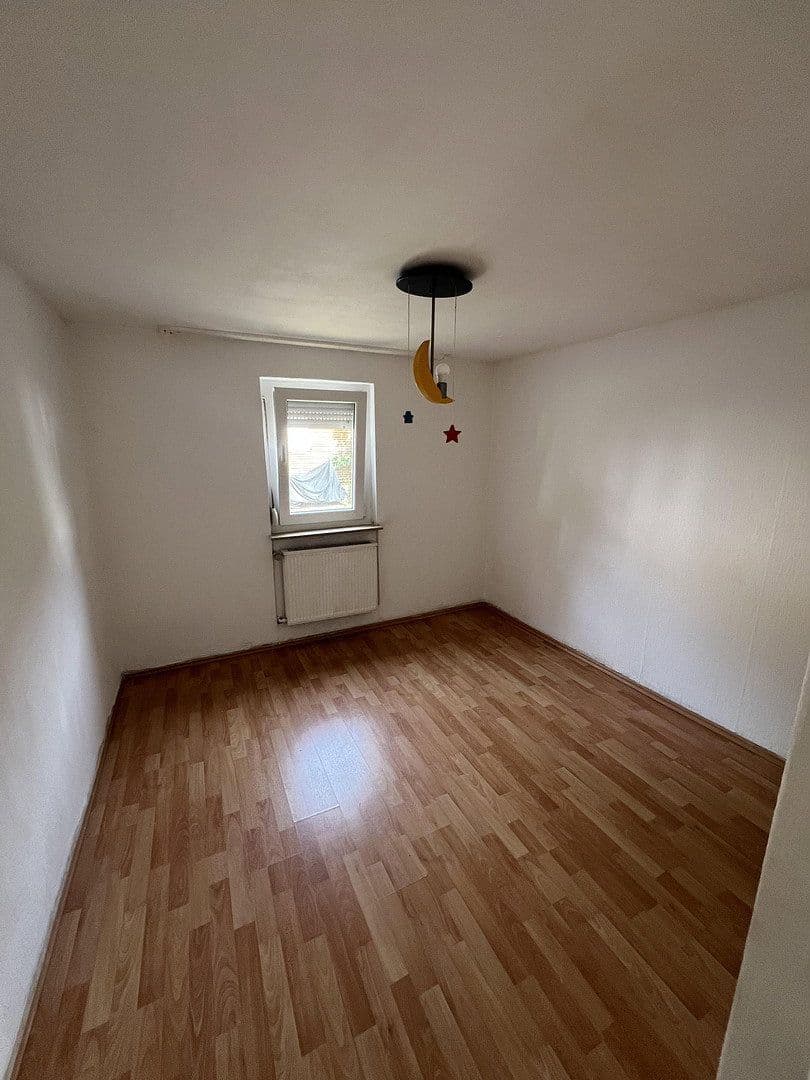 Predaj domu 246 m², pozemek 246 m², Asperg, Bádensko-Wurttembersko Predaj domu 246 m², pozemek 246 m², Asperg, Bádensko-Wurttembersko