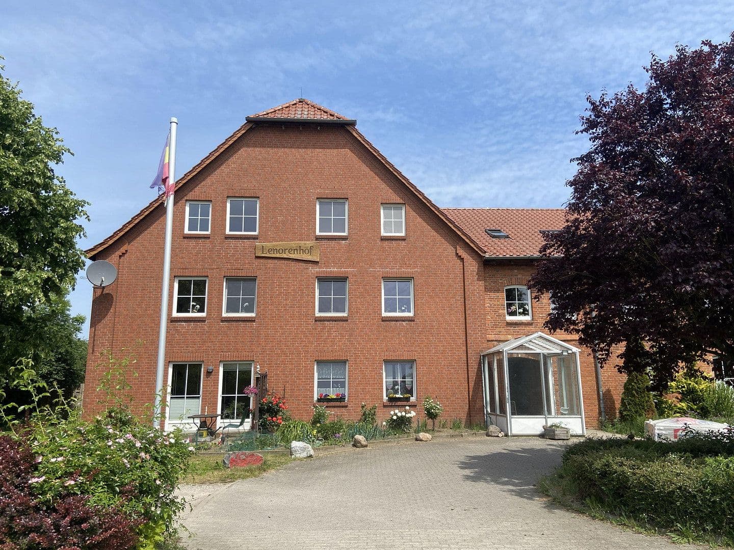 Prenájom bytu 1-izbový 49 m², Dorfstraße 7, Damshagen, Meklenbursko-Predpomoransko Prenájom bytu 1-izbový 49 m², Dorfstraße 7, Damshagen, Meklenbursko-Predpomoransko