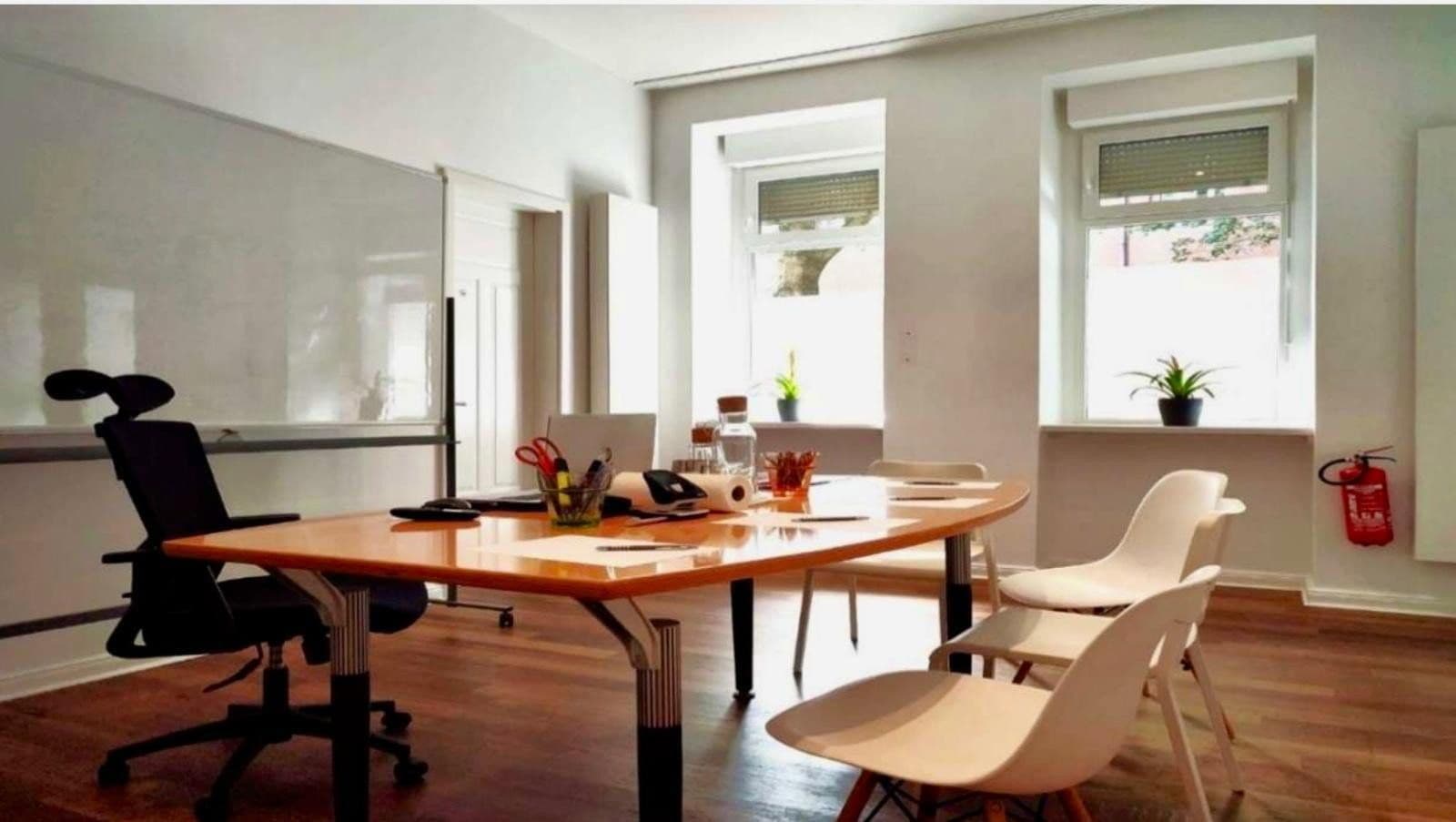 Prenájom kancelárie 58 m², Bochumer Straße 17, Berlin, Berlín Prenájom kancelárie 58 m², Bochumer Straße 17, Berlin, Berlín