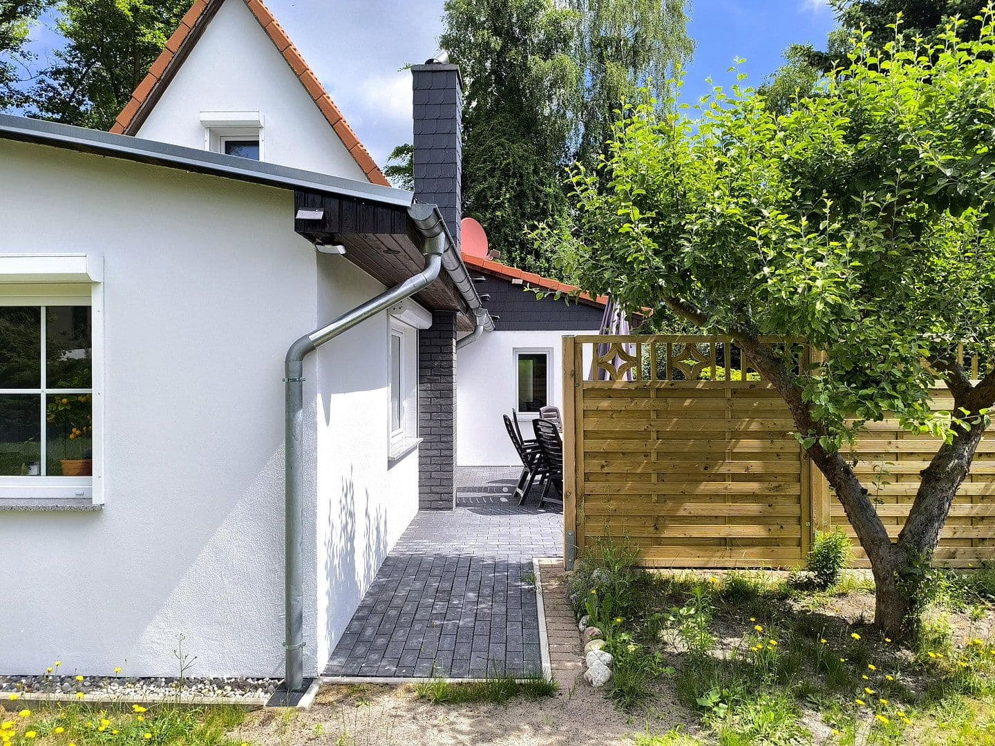 Predaj domu 82 m², pozemek 1.142 m², Karlshagen, Meklenbursko-Predpomoransko Predaj domu 82 m², pozemek 1.142 m², Karlshagen, Meklenbursko-Predpomoransko
