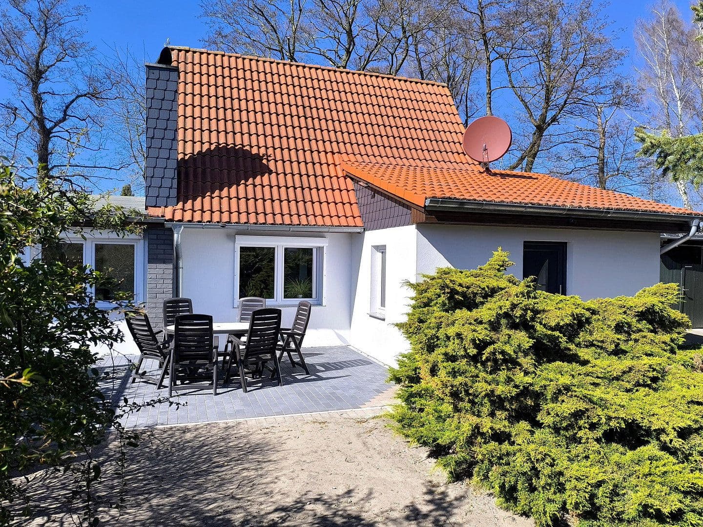 Predaj domu 82 m², pozemek 1.142 m², Karlshagen, Meklenbursko-Predpomoransko Predaj domu 82 m², pozemek 1.142 m², Karlshagen, Meklenbursko-Predpomoransko