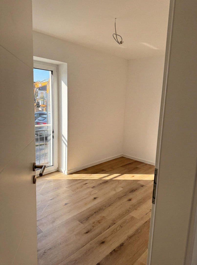 Prenájom bytu 3-izbový 100 m², Berliner Str. 8, Bad Kreuznach, Porýnie-Falcko Prenájom bytu 3-izbový 100 m², Berliner Str. 8, Bad Kreuznach, Porýnie-Falcko
