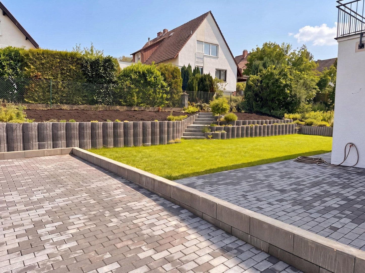 Prenájom bytu 3-izbový 100 m², Berliner Str. 8, Bad Kreuznach, Porýnie-Falcko Prenájom bytu 3-izbový 100 m², Berliner Str. 8, Bad Kreuznach, Porýnie-Falcko
