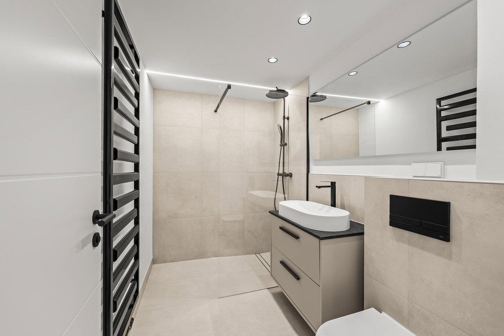 Predaj bytu 4-izbový 93 m², Delpstr., Nürnberg, Bavorsko Predaj bytu 4-izbový 93 m², Delpstr., Nürnberg, Bavorsko