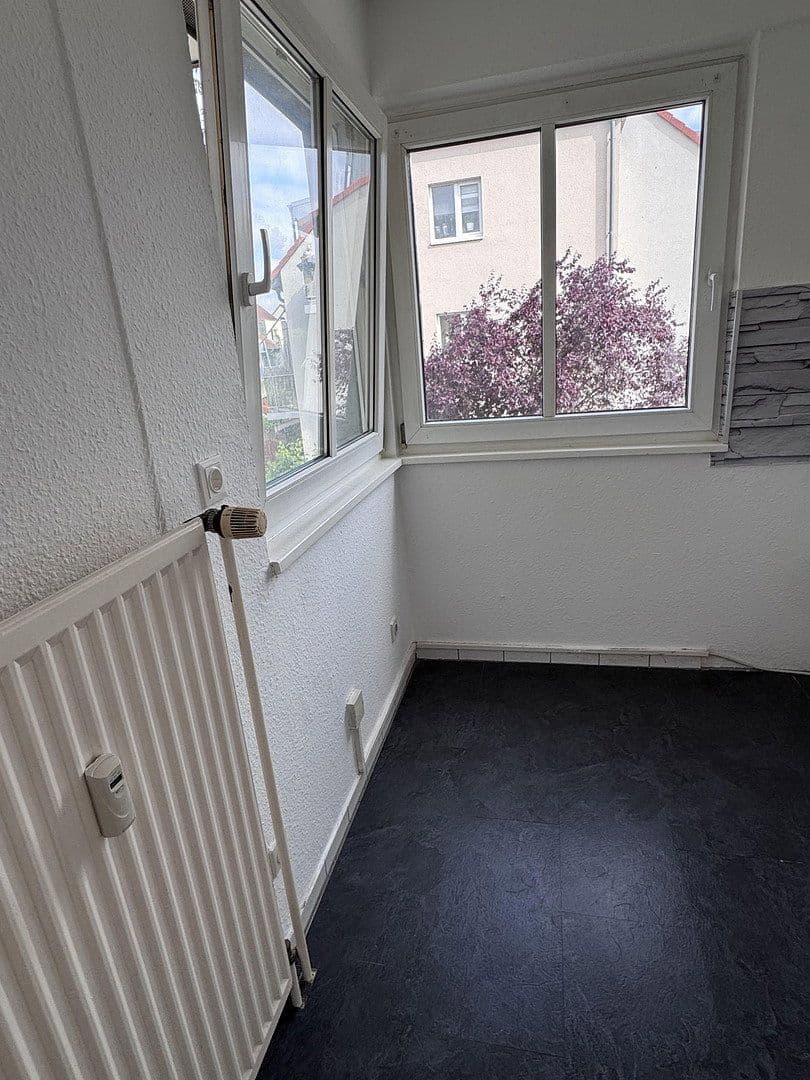 Prenájom bytu 2-izbový 50 m², Schönefeld, Brandenbursko Prenájom bytu 2-izbový 50 m², Schönefeld, Brandenbursko
