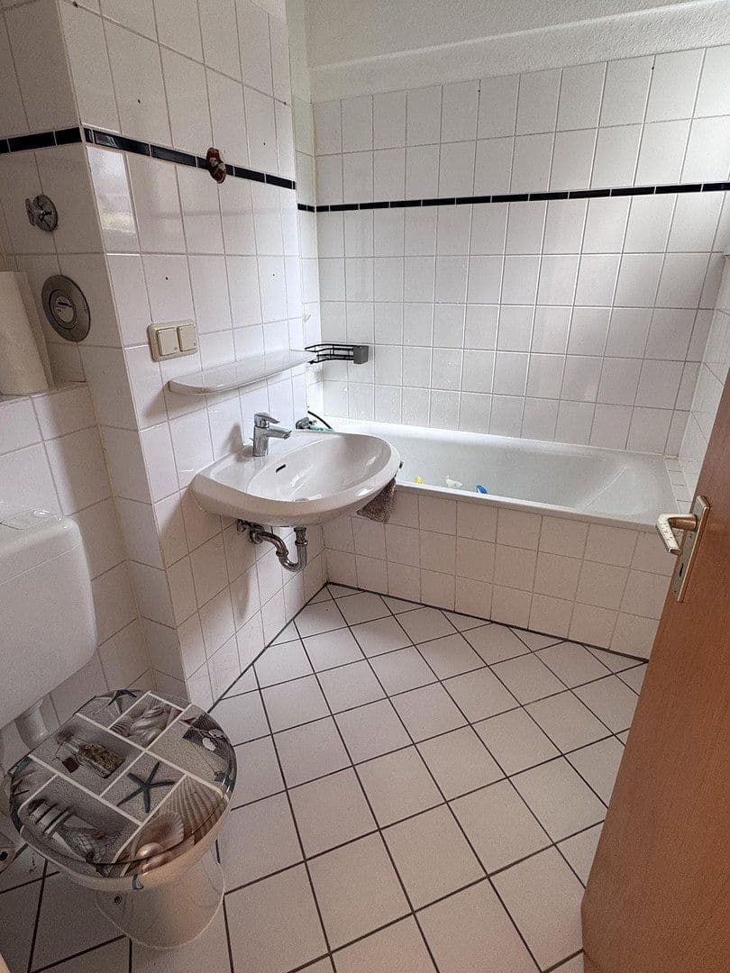 Prenájom bytu 2-izbový 50 m², Schönefeld, Brandenbursko Prenájom bytu 2-izbový 50 m², Schönefeld, Brandenbursko