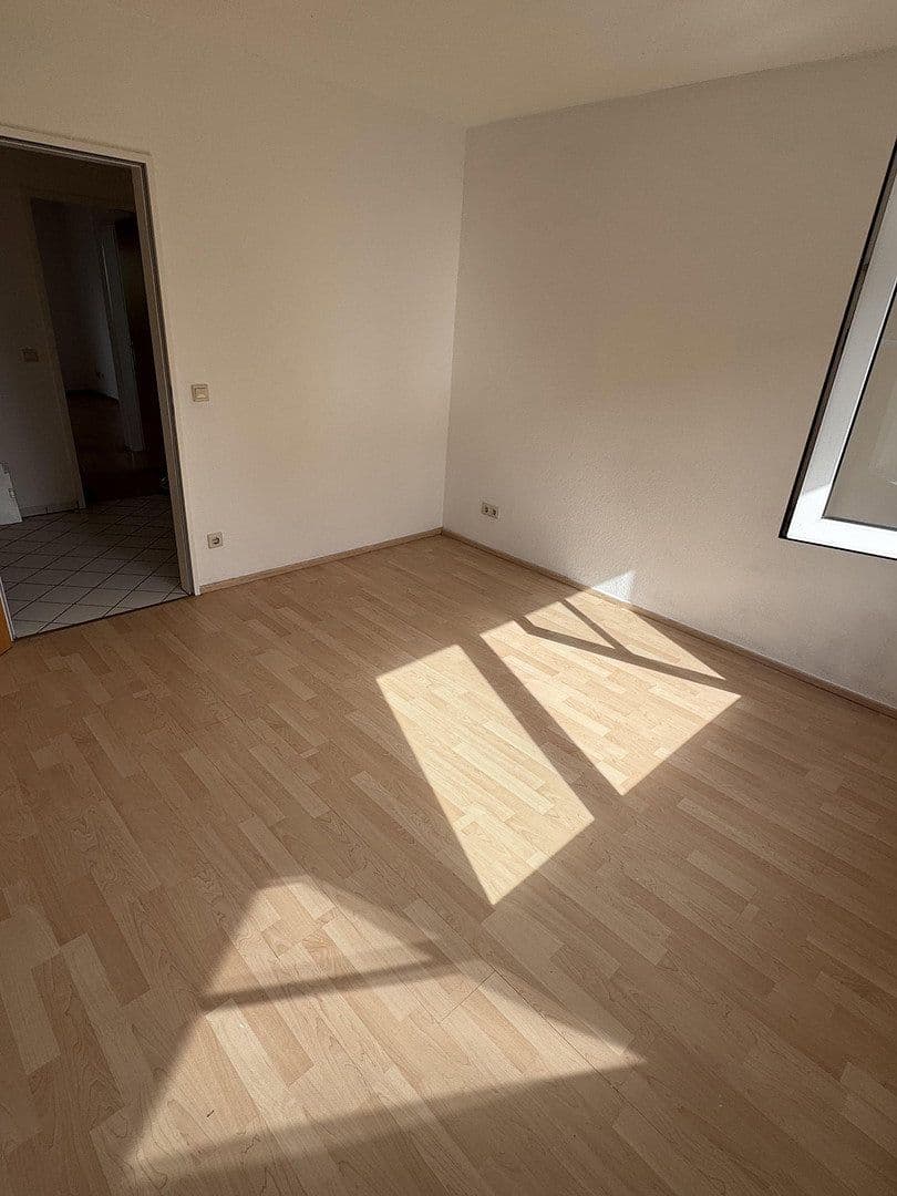 Prenájom bytu 2-izbový 50 m², Schönefeld, Brandenbursko Prenájom bytu 2-izbový 50 m², Schönefeld, Brandenbursko