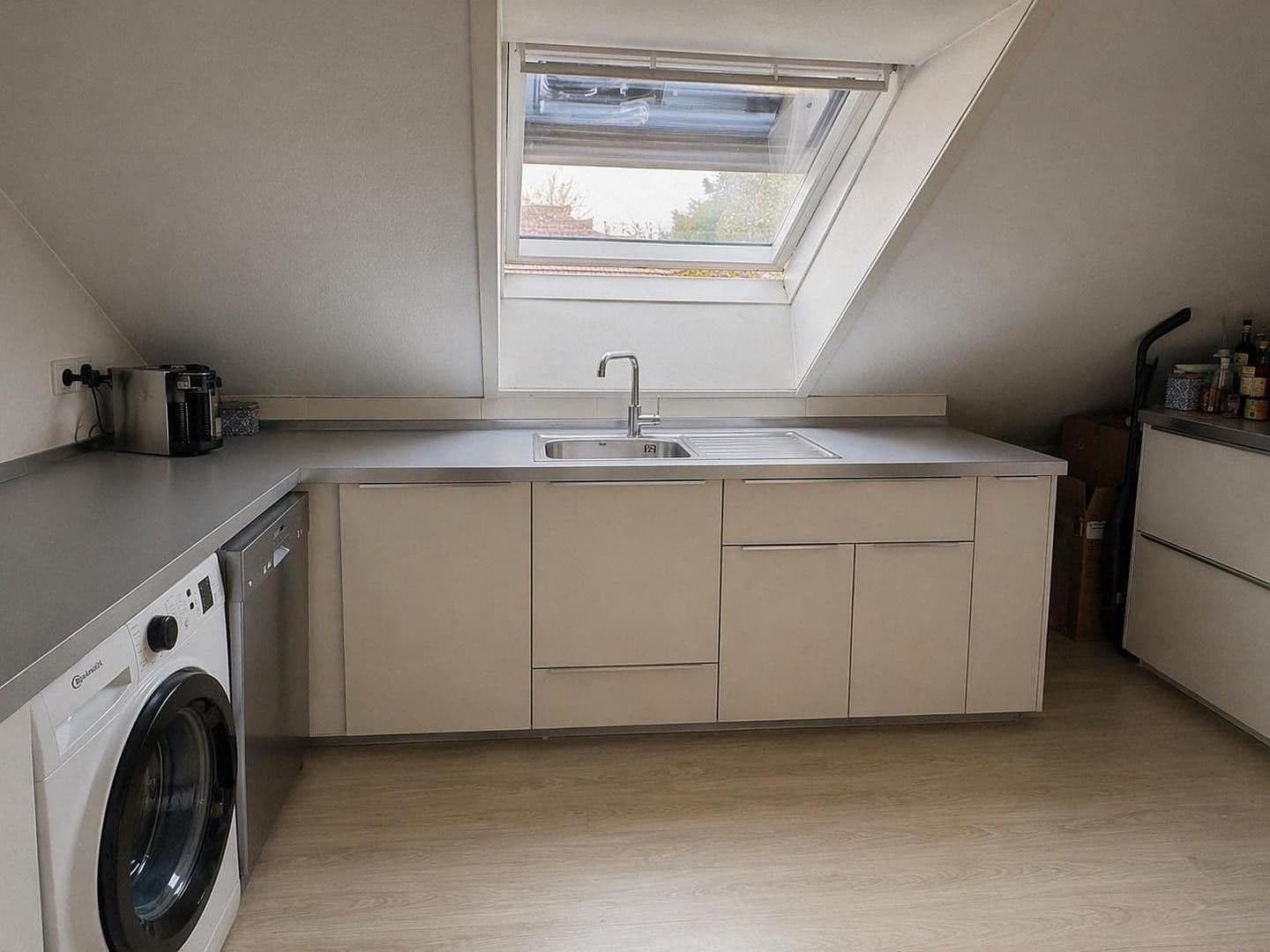 Prenájom bytu 2-izbový 48 m², Fleckenbühlstr. 20, Frankfurt, Hesensko Prenájom bytu 2-izbový 48 m², Fleckenbühlstr. 20, Frankfurt, Hesensko