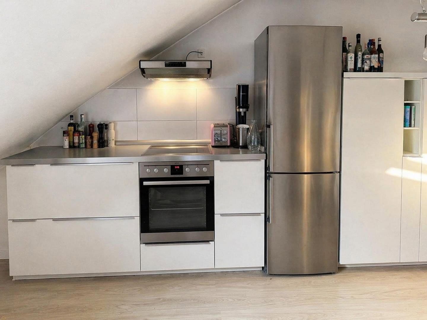 Prenájom bytu 2-izbový 48 m², Fleckenbühlstr. 20, Frankfurt, Hesensko Prenájom bytu 2-izbový 48 m², Fleckenbühlstr. 20, Frankfurt, Hesensko