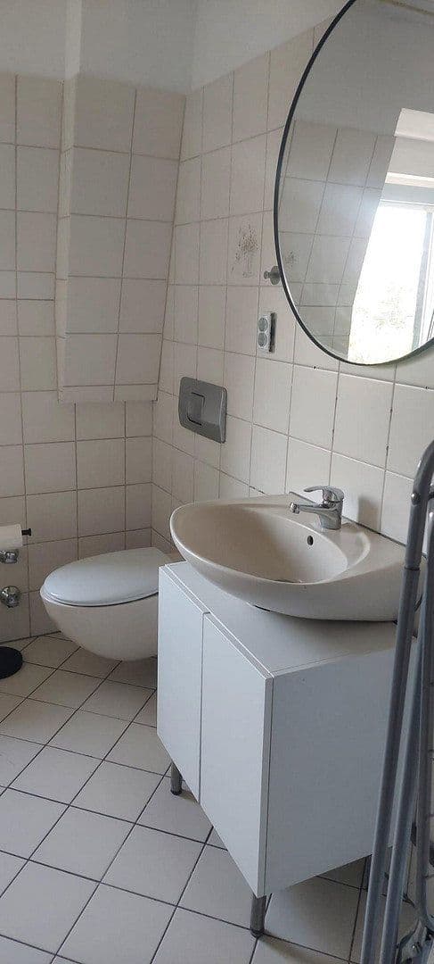 Prenájom bytu 4-izbový 105 m², Käfertalerstraße 38, Mannheim, Bádensko-Wurttembersko Prenájom bytu 4-izbový 105 m², Käfertalerstraße 38, Mannheim, Bádensko-Wurttembersko
