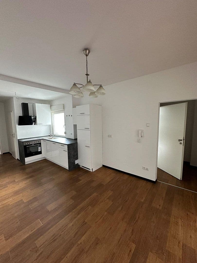Prenájom bytu 3-izbový 78 m², Grabenstr.67, Eschweiler, Severné Porýnie - Westfálsko Prenájom bytu 3-izbový 78 m², Grabenstr.67, Eschweiler, Severné Porýnie - Westfálsko