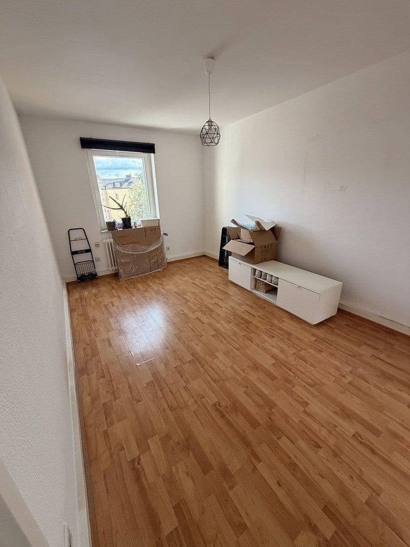 Prenájom bytu 3-izbový 65 m², Bilker Allee 10, Düsseldorf, Severné Porýnie - Westfálsko Prenájom bytu 3-izbový 65 m², Bilker Allee 10, Düsseldorf, Severné Porýnie - Westfálsko