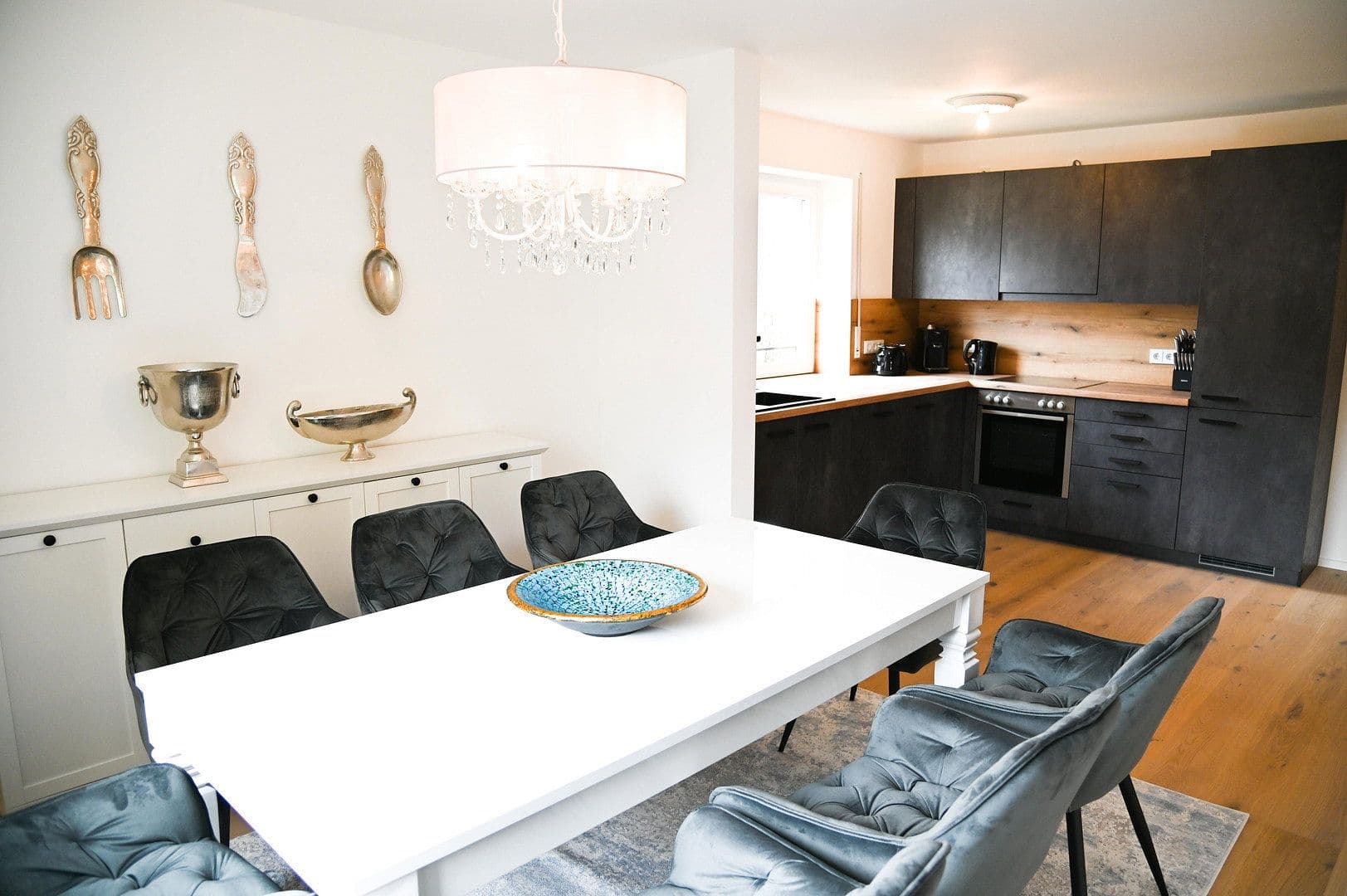 Predaj bytu 4-izbový 98 m², Steinstraße 18, Dachau, Bavorsko Predaj bytu 4-izbový 98 m², Steinstraße 18, Dachau, Bavorsko