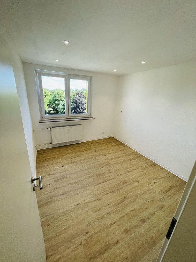 Prenájom bytu 3-izbový 74 m², Bergkamen, Severné Porýnie - Westfálsko Prenájom bytu 3-izbový 74 m², Bergkamen, Severné Porýnie - Westfálsko