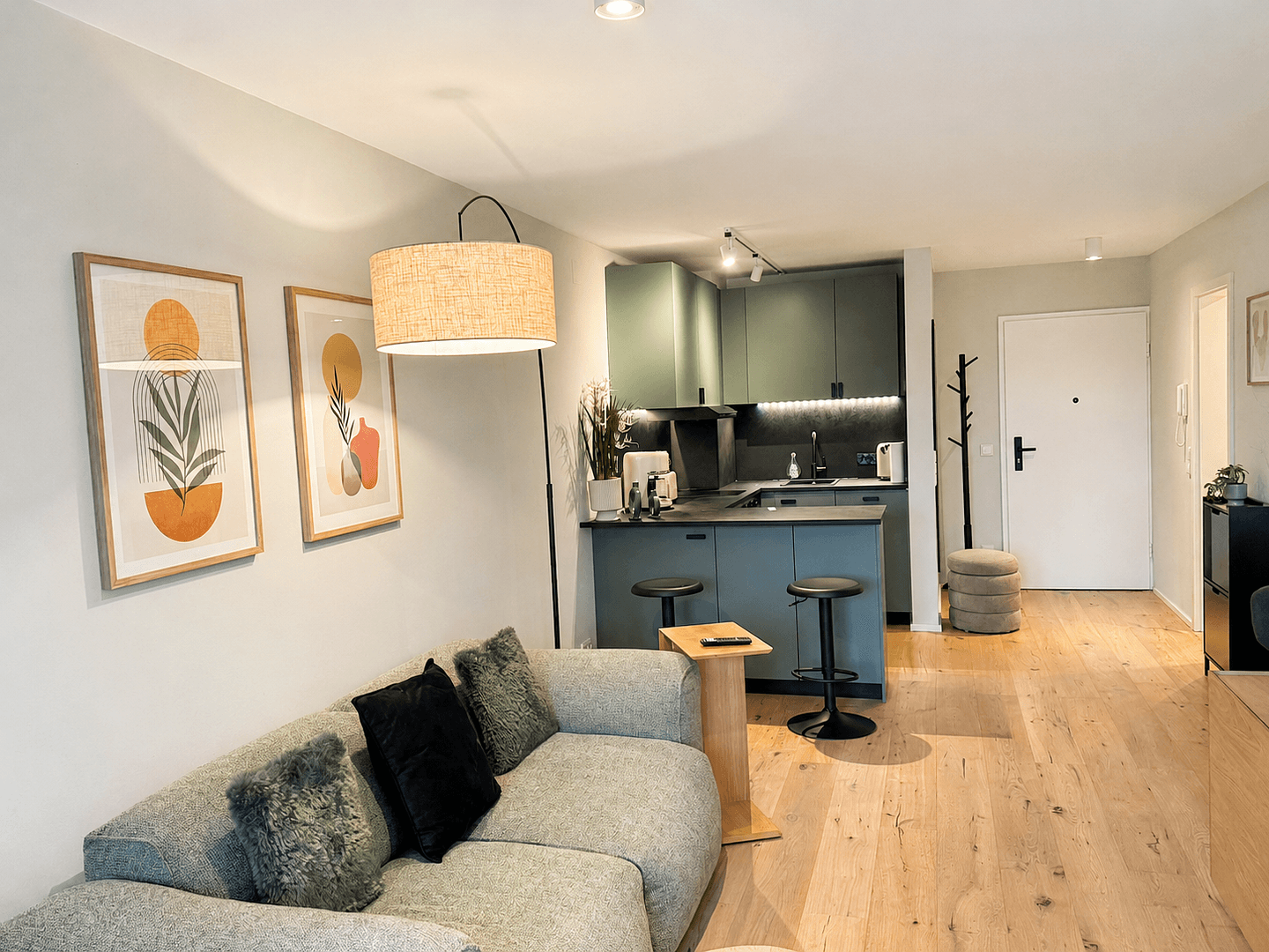 Prenájom bytu 1-izbový 48 m², Herdweg 94G, Stuttgart, Bádensko-Wurttembersko Prenájom bytu 1-izbový 48 m², Herdweg 94G, Stuttgart, Bádensko-Wurttembersko