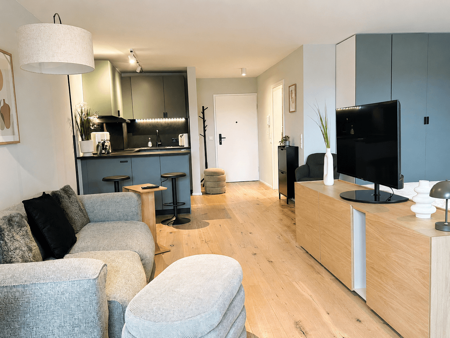 Prenájom bytu 1-izbový 48 m², Herdweg 94G, Stuttgart, Bádensko-Wurttembersko Prenájom bytu 1-izbový 48 m², Herdweg 94G, Stuttgart, Bádensko-Wurttembersko
