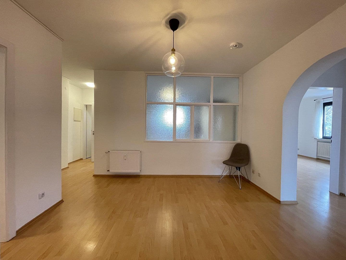 Prenájom bytu 4-izbový 120 m², Wiesenau 21, Frankfurt am Main, Hesensko Prenájom bytu 4-izbový 120 m², Wiesenau 21, Frankfurt am Main, Hesensko
