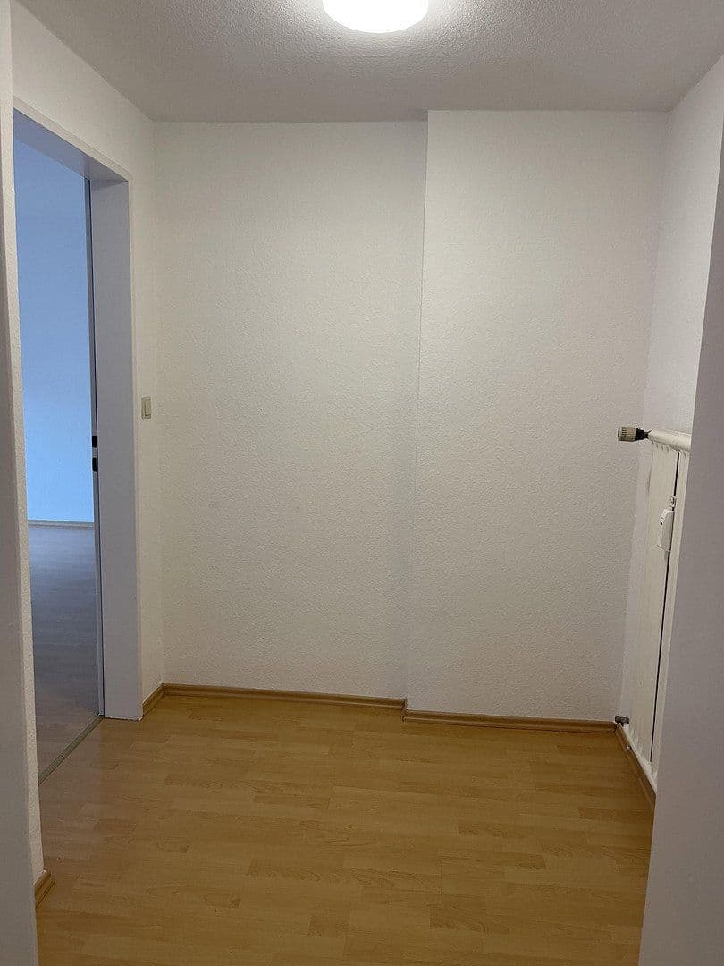 Prenájom bytu 4-izbový 120 m², Wiesenau 21, Frankfurt am Main, Hesensko Prenájom bytu 4-izbový 120 m², Wiesenau 21, Frankfurt am Main, Hesensko