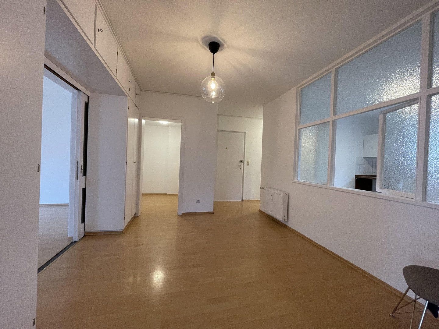 Prenájom bytu 4-izbový 120 m², Wiesenau 21, Frankfurt am Main, Hesensko Prenájom bytu 4-izbový 120 m², Wiesenau 21, Frankfurt am Main, Hesensko