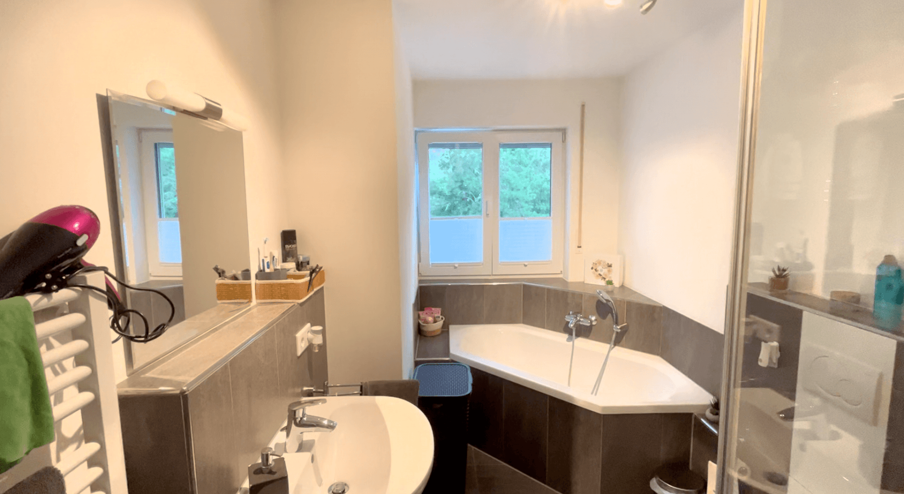 Predaj bytu 3-izbový 87 m², Senserbergstraße 1, Fürstenfeldbruck, Bavorsko Predaj bytu 3-izbový 87 m², Senserbergstraße 1, Fürstenfeldbruck, Bavorsko