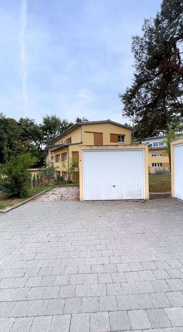 Predaj bytu 3-izbový 87 m², Senserbergstraße 1, Fürstenfeldbruck, Bavorsko Predaj bytu 3-izbový 87 m², Senserbergstraße 1, Fürstenfeldbruck, Bavorsko