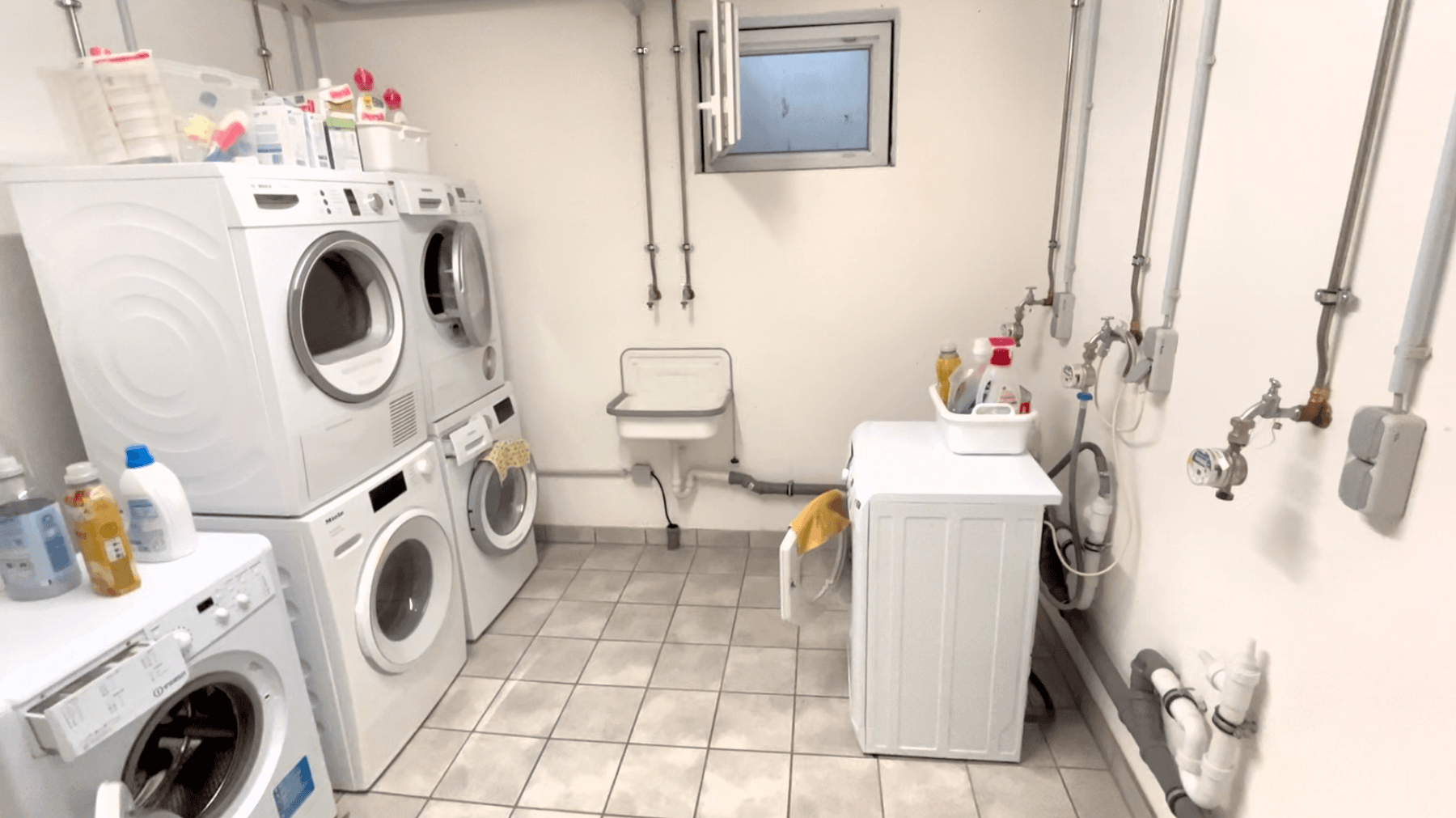 Predaj bytu 3-izbový 87 m², Senserbergstraße 1, Fürstenfeldbruck, Bavorsko Predaj bytu 3-izbový 87 m², Senserbergstraße 1, Fürstenfeldbruck, Bavorsko