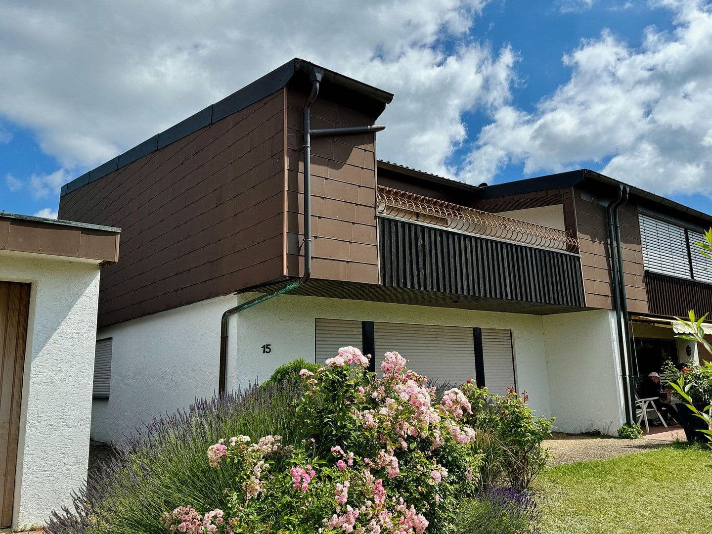 Predaj domu 131 m², pozemek 369 m², Stauferstraße 15, Sinsheim, Bádensko-Wurttembersko Predaj domu 131 m², pozemek 369 m², Stauferstraße 15, Sinsheim, Bádensko-Wurttembersko