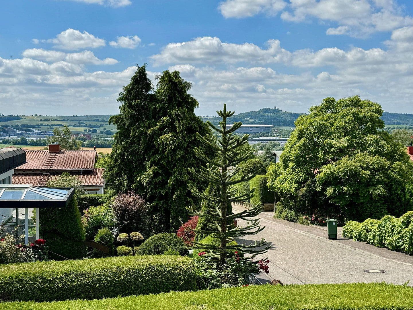 Predaj domu 131 m², pozemek 369 m², Stauferstraße 15, Sinsheim, Bádensko-Wurttembersko Predaj domu 131 m², pozemek 369 m², Stauferstraße 15, Sinsheim, Bádensko-Wurttembersko