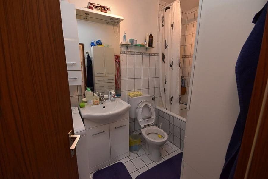 Prenájom bytu 2-izbový 67 m², Hochheim, Hesensko Prenájom bytu 2-izbový 67 m², Hochheim, Hesensko