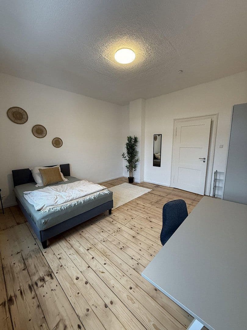 Prenájom bytu 187 m², Pirckheimer Straße 67, Nürnberg, Bavorsko Prenájom bytu 187 m², Pirckheimer Straße 67, Nürnberg, Bavorsko