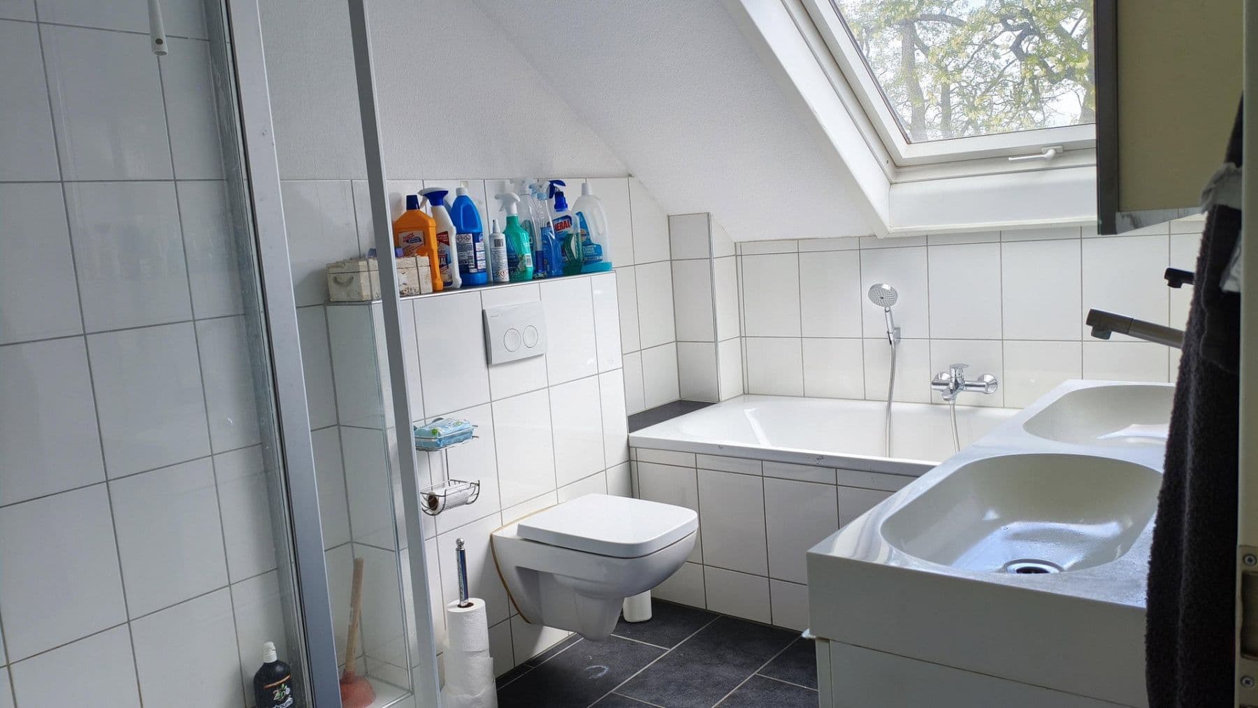 Predaj domu 175 m², pozemek 906 m², Duisburg, Severné Porýnie - Westfálsko Predaj domu 175 m², pozemek 906 m², Duisburg, Severné Porýnie - Westfálsko