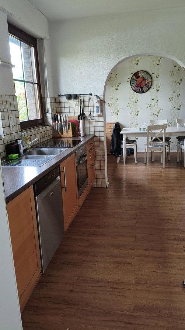 Predaj domu 175 m², pozemek 906 m², Duisburg, Severné Porýnie - Westfálsko Predaj domu 175 m², pozemek 906 m², Duisburg, Severné Porýnie - Westfálsko