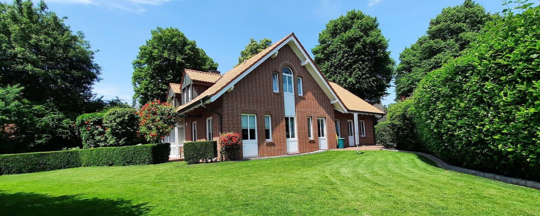 Predaj domu 246 m², pozemek 1.032 m², Spelle, Dolné Sasko Predaj domu 246 m², pozemek 1.032 m², Spelle, Dolné Sasko