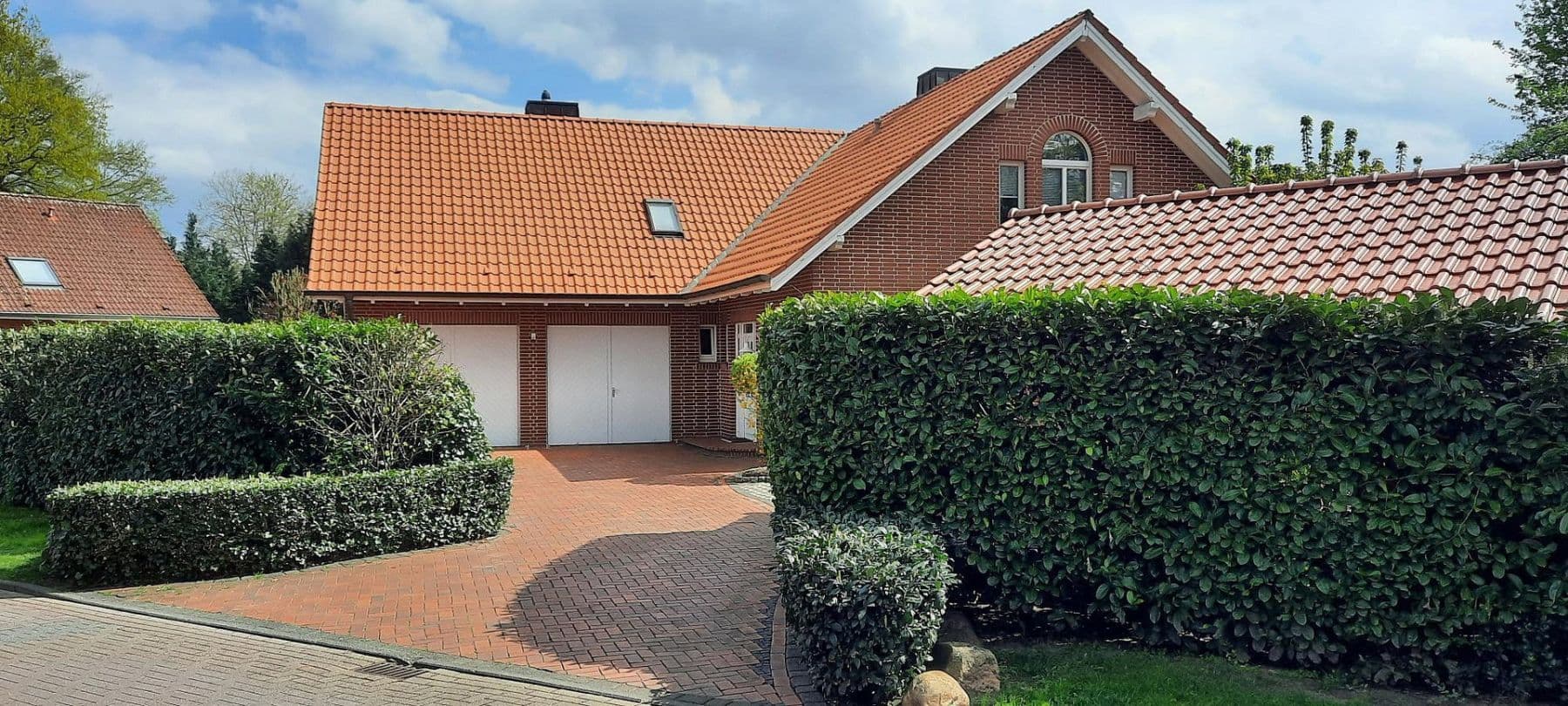Predaj domu 246 m², pozemek 1.032 m², Spelle, Dolné Sasko Predaj domu 246 m², pozemek 1.032 m², Spelle, Dolné Sasko