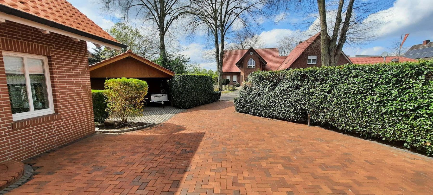 Predaj domu 246 m², pozemek 1.032 m², Spelle, Dolné Sasko Predaj domu 246 m², pozemek 1.032 m², Spelle, Dolné Sasko