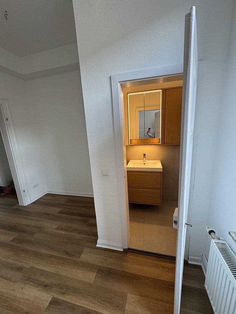 Prenájom bytu 3-izbový 62 m², Limmerstraße 58, Hannover, Dolné Sasko Prenájom bytu 3-izbový 62 m², Limmerstraße 58, Hannover, Dolné Sasko