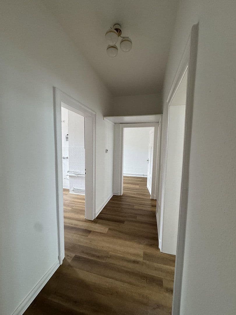 Prenájom bytu 3-izbový 62 m², Limmerstraße 58, Hannover, Dolné Sasko Prenájom bytu 3-izbový 62 m², Limmerstraße 58, Hannover, Dolné Sasko