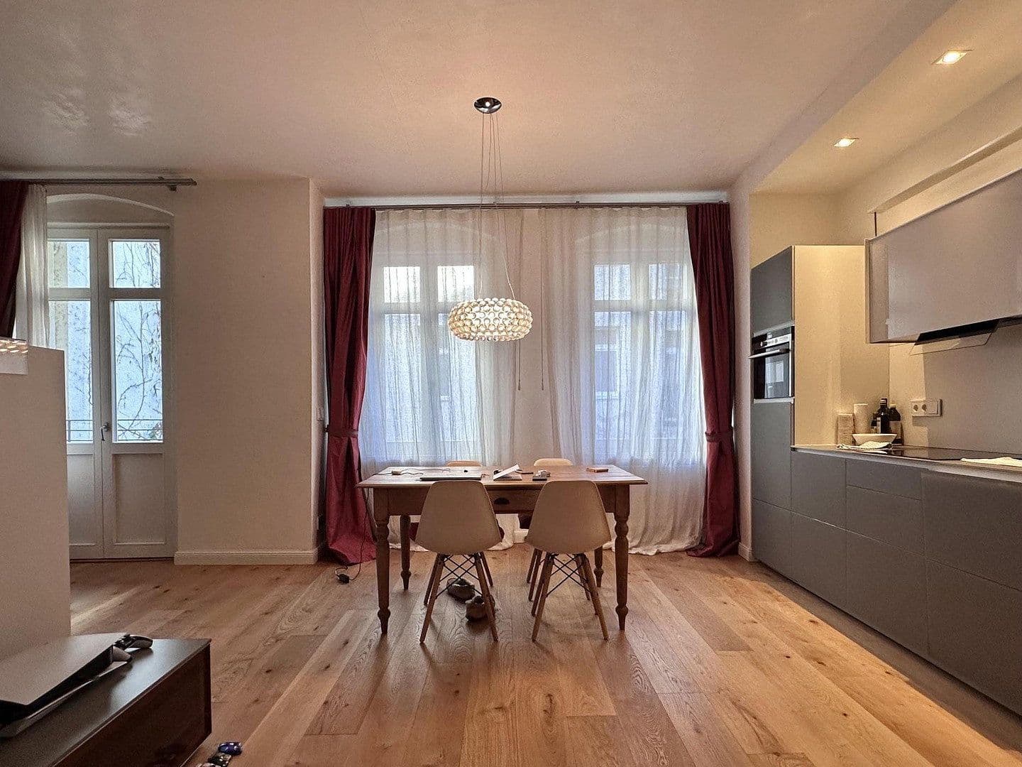 Prenájom bytu 1-izbový 58 m², Katzbachstrasse, 17, Berlin, Berlín Prenájom bytu 1-izbový 58 m², Katzbachstrasse, 17, Berlin, Berlín