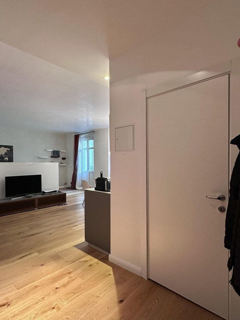 Prenájom bytu 1-izbový 58 m², Katzbachstrasse, 17, Berlin, Berlín Prenájom bytu 1-izbový 58 m², Katzbachstrasse, 17, Berlin, Berlín
