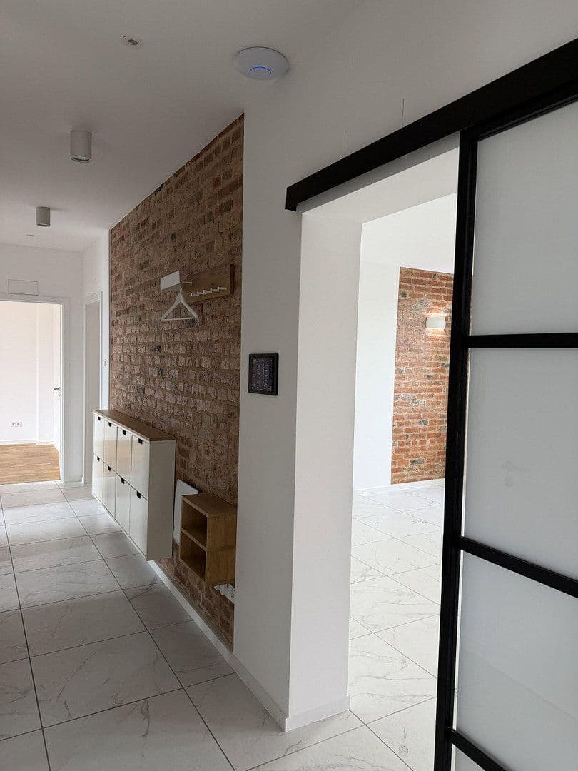 Predaj bytu 4-izbový 103 m², Frankfurt am Main, Hesensko Predaj bytu 4-izbový 103 m², Frankfurt am Main, Hesensko